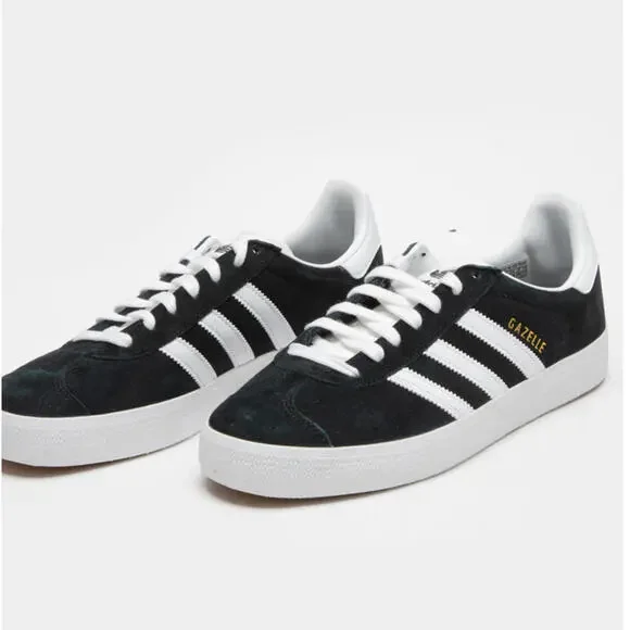 ADIDAS Black & White Gazelle ADV Shoes US M8 /W9 - Picture 1 of 9
